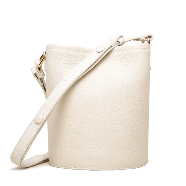 Le Sac a Bandouliere Seau 12 1