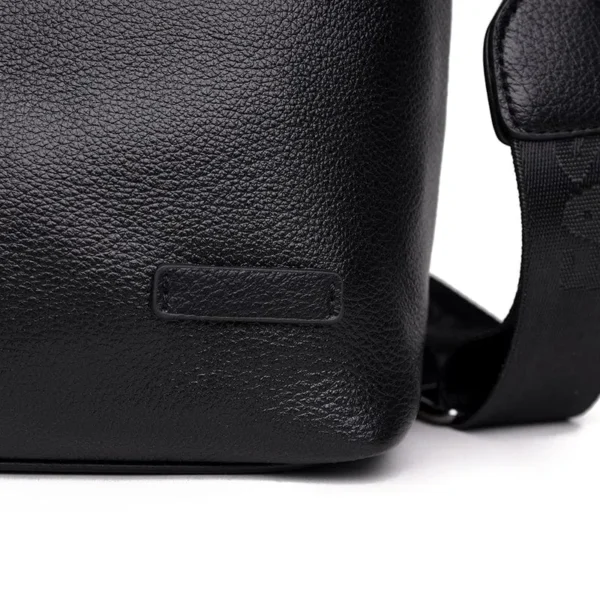 Le Sac a Main Bandouliere en Cuir 19 1