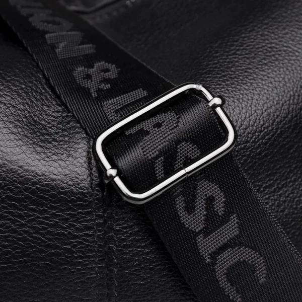 Le Sac a Main Bandouliere en Cuir 22 1