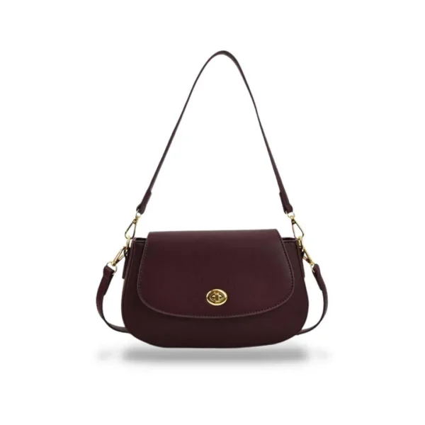 Le Sac a Main Noir a Bandouliere 11 1