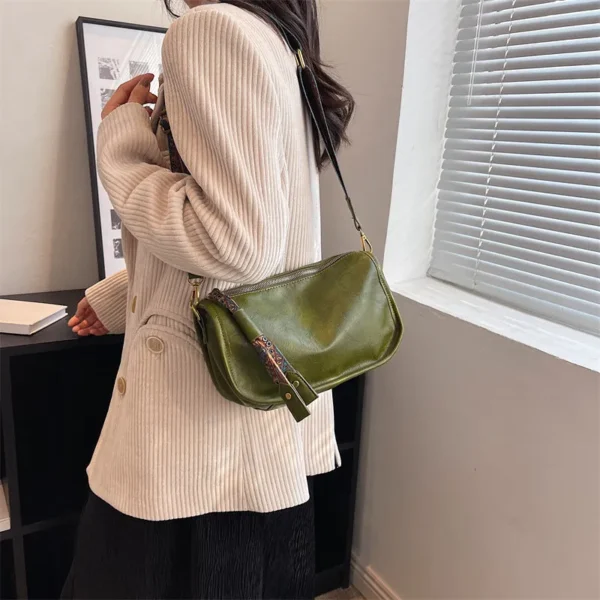 Sac Besace Marron Femme 10 1